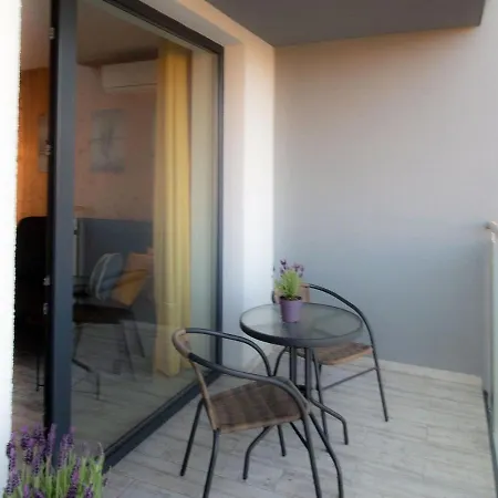 Near The Sea, Apartment *